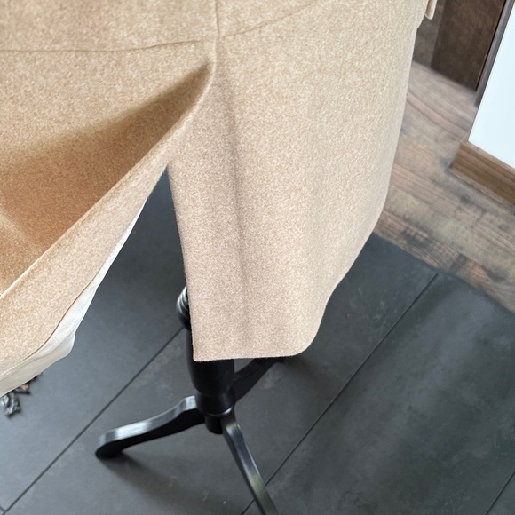 Banana Republic Beige Women's Long Coat - Picture 7 of 16